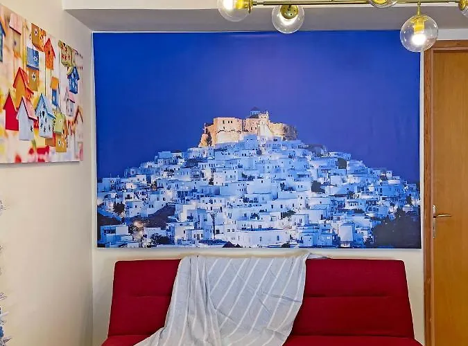 New Luxurious - 1 Minute From Elli Appartement