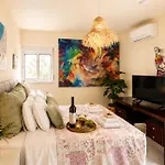 Apartament New Luxurious - 1 Minute From Elli