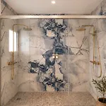 New Luxurious - 1 Minute From Elli Apartament