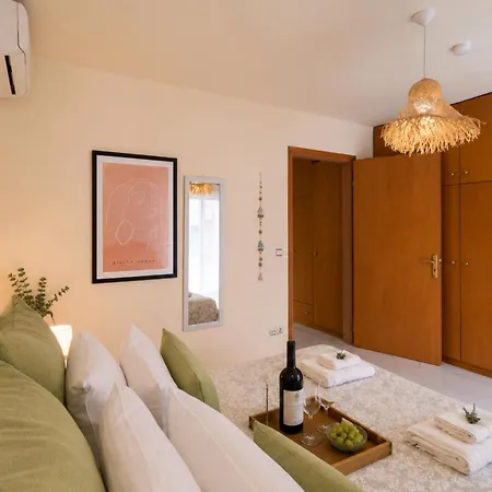 Apartament New Luxurious - 1 Minute From Elli *