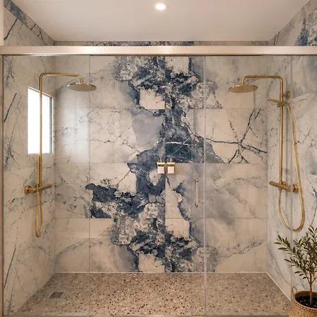New Luxurious - 1 Minute From Elli Appartement